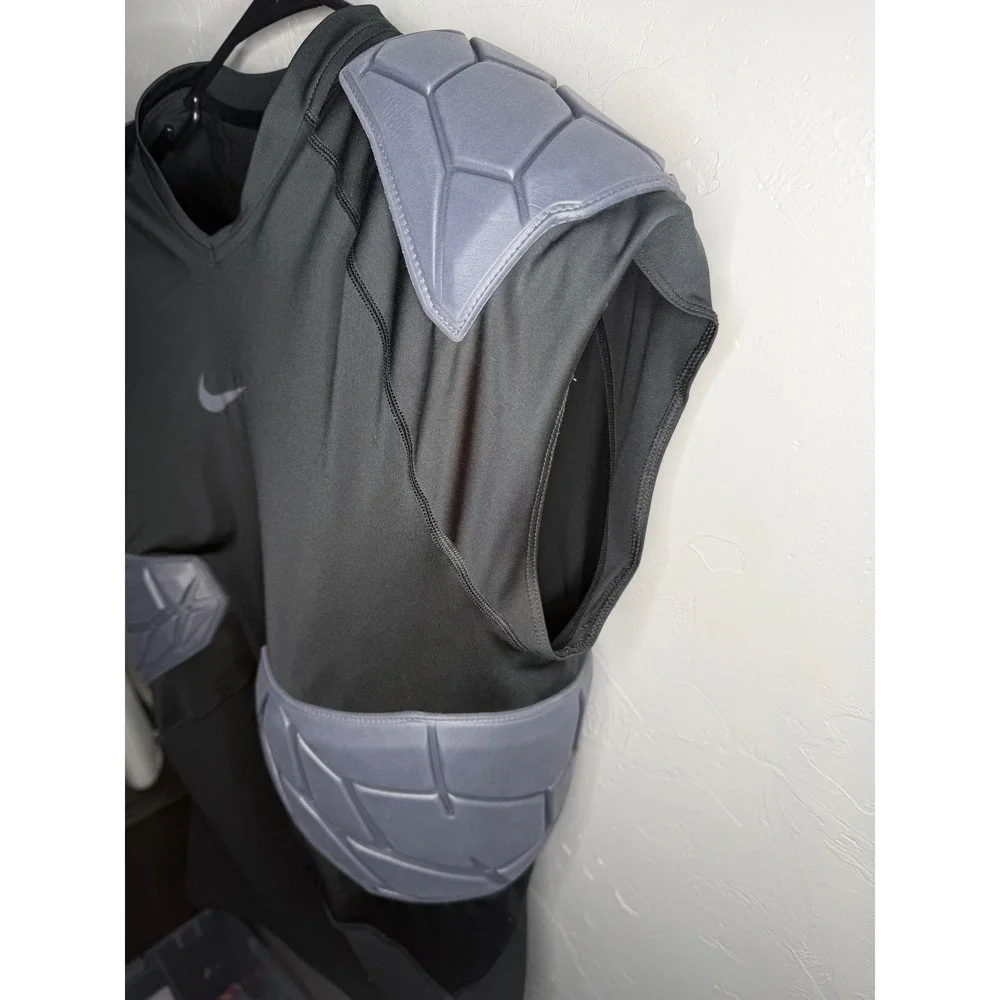 Nike Pro Hyperstrong Padded‎ Football Compression Shirt Black XL AQ2733-010
